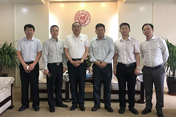 BB贝博ballbet集团董事局主席李长云受南开大学 常务副校长许京军邀请参观考察