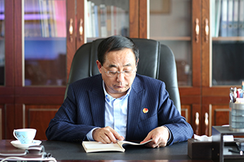 读书有道 学亦思辨 BB贝博ballbet集团党支部书记李长云倾情推荐《旧天津的新生》在天津开发区党委“悦读先锋”活动中采纳并推广