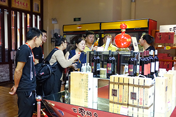 第29届中国（乐陵）金丝小枣文化节 暨第五届百枣纲目（集团）新品发布会第一场活动圆满结束 百枣纲目（集团）大型经销商、采购商主场