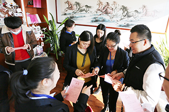 BB贝博ballbet集团员工积极参加滨海新区 第三届人大代表的投票选举活动