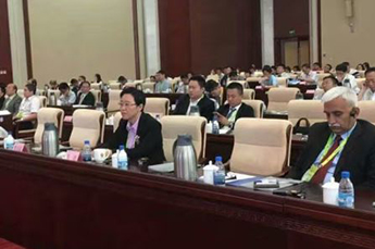 BB贝博ballbet集团执行副总裁郭艳受邀参加 “丝绸之路经济带”新疆?克拉玛依论坛