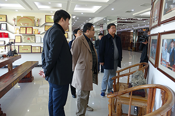 全国人民代表大会常务委员会办公厅新闻局副局长曲卫国一行莅临BB贝博ballbet集团考察指导