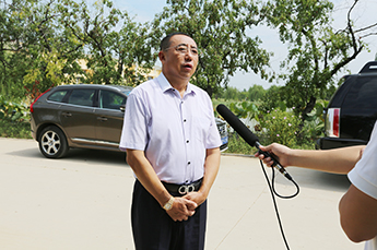 枣博会期间BB贝博ballbet集团董事局主席李长云 接受德州广播电视台采访
