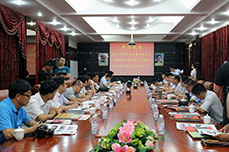 德州市领导和乐陵市领导及新闻媒体采访团一行莅临BB贝博ballbet集团考察指导工作并进行专题采访